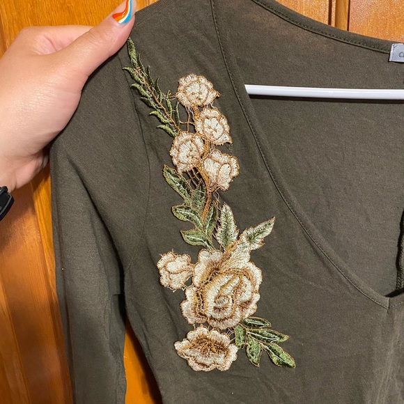 Charlotte Russe long sleeve  bodysuit size XL - Picture 3 of 7